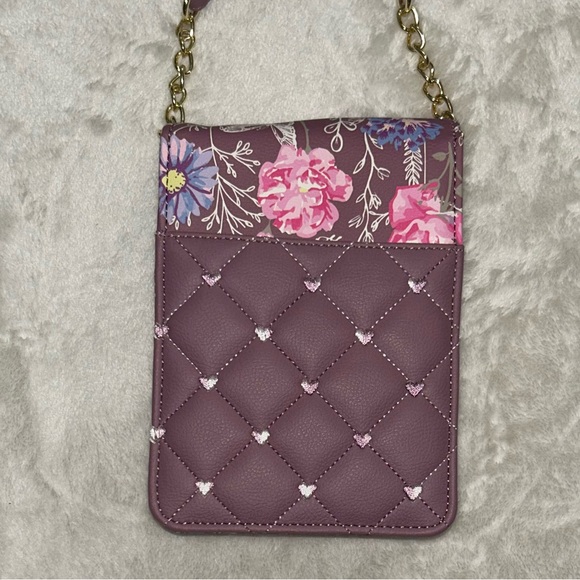 Luv Betsey Lbdarcey Phone Crossbody - Picture 3 of 9